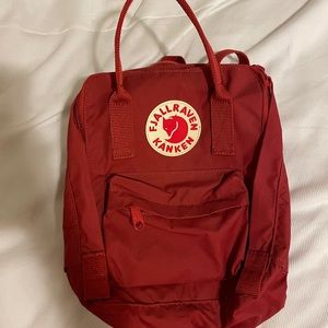 Fjallraven Kanken mini backpack